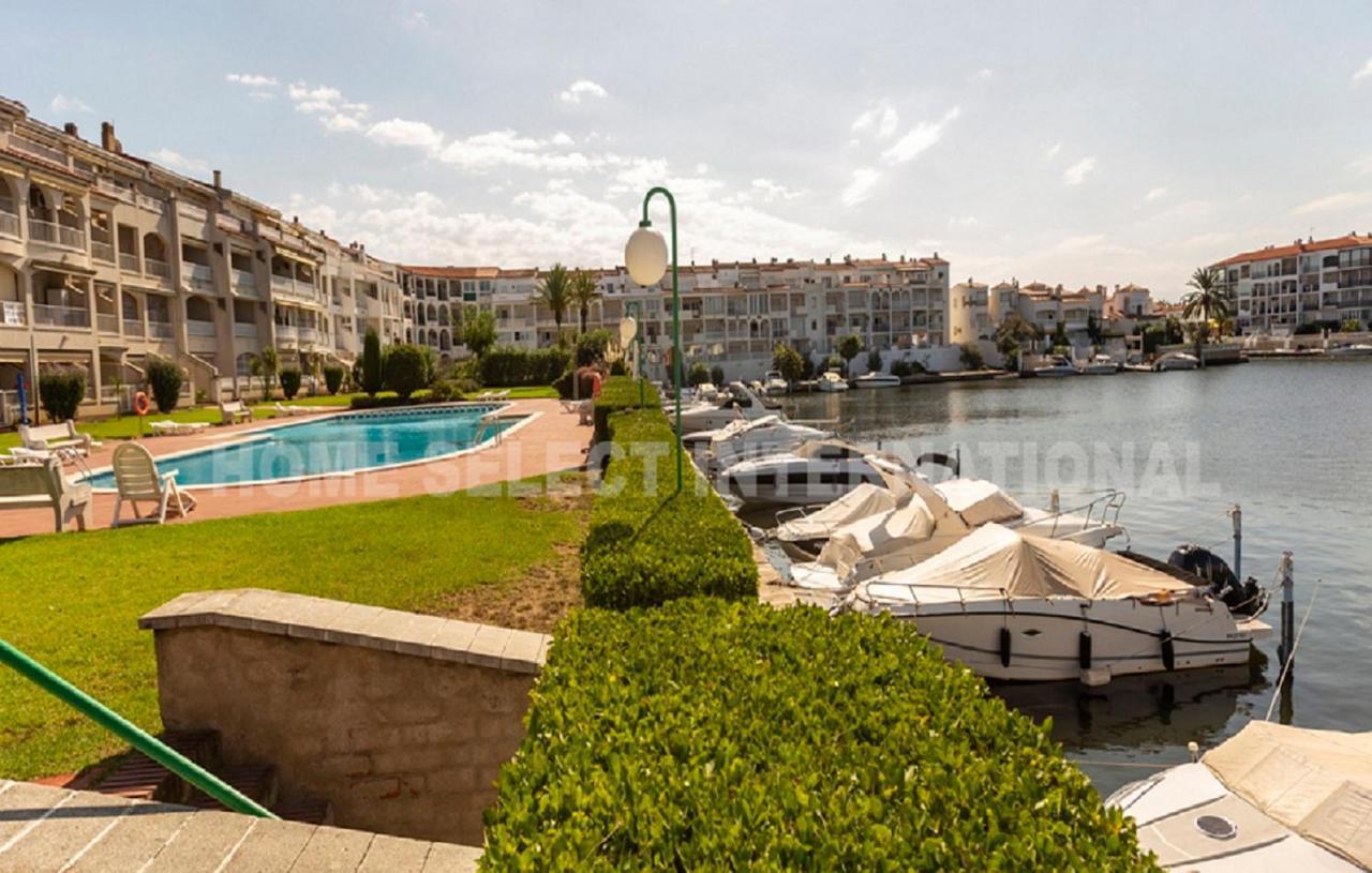 1005 Apartamento Con Vistas Al Lago San Maurici By Homeselectspain 艾姆布里亚布拉瓦 外观 照片