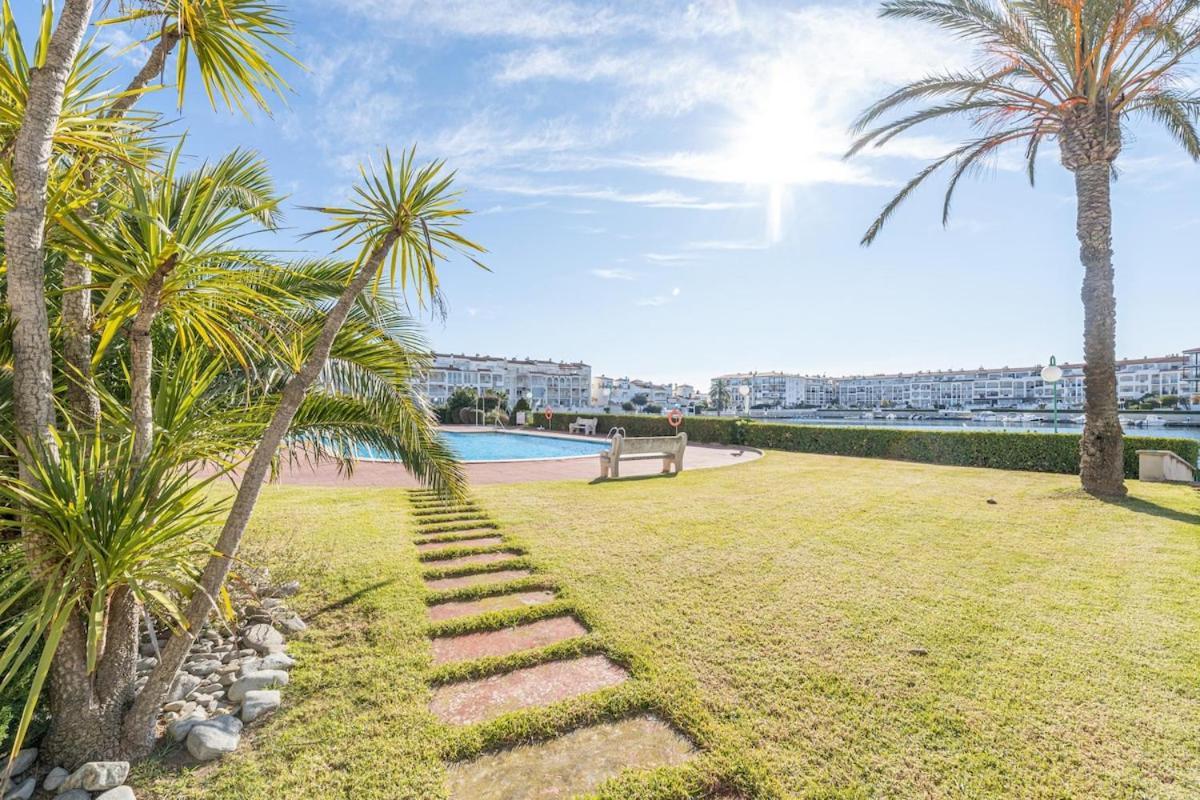 1005 Apartamento Con Vistas Al Lago San Maurici By Homeselectspain 艾姆布里亚布拉瓦 外观 照片